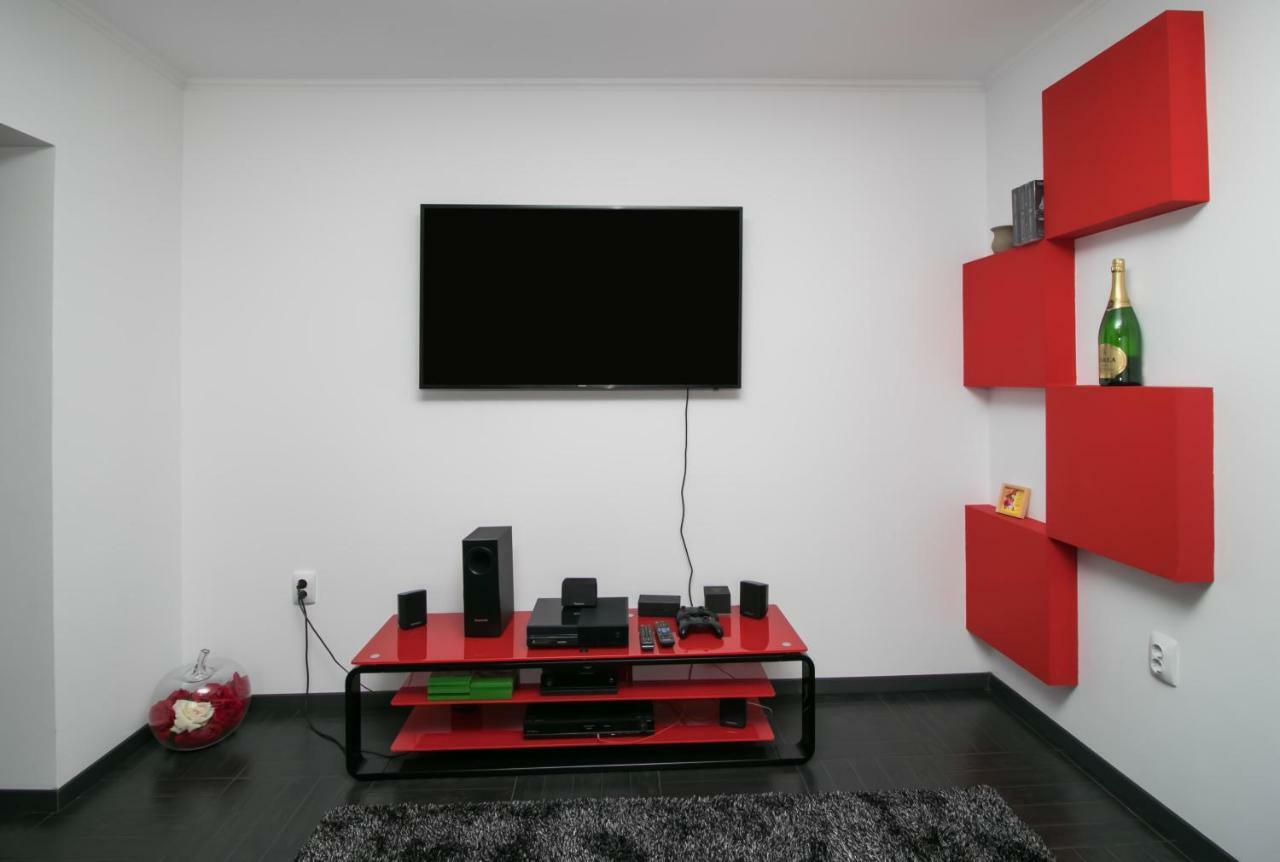 Apartament 2 Camere Bucarest Esterno foto