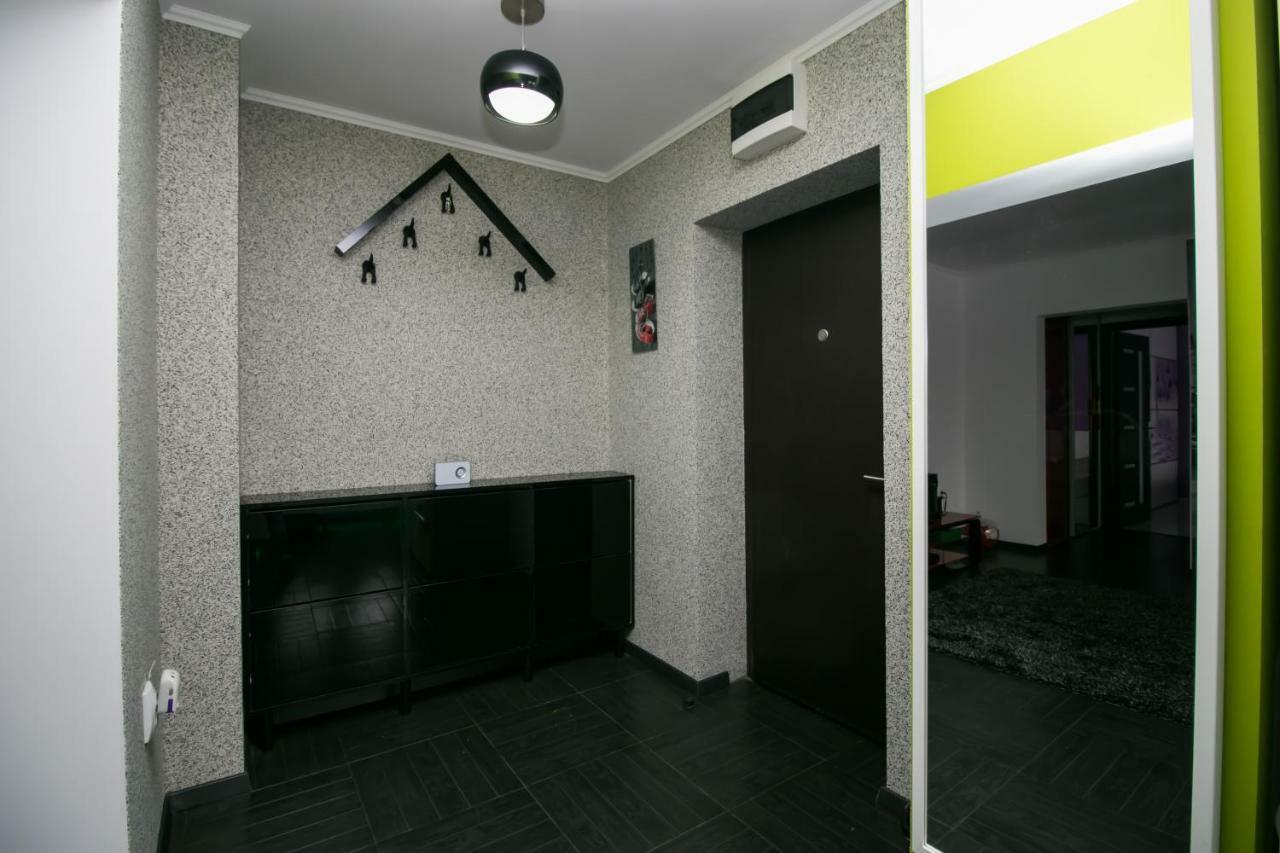 Apartament 2 Camere Bucarest Esterno foto